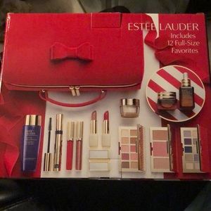 Ester Lauder 12 Full Size Products. Red Velvet carrying case.  New, Never used